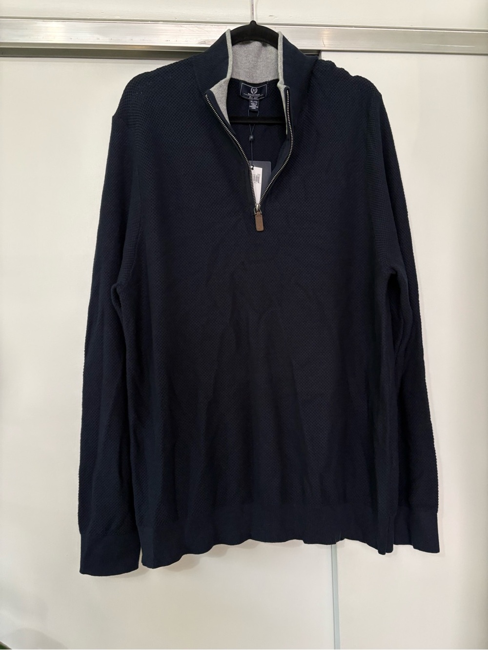 NWT Magaschoni size XL Men’s 100% Cotton Navy & Gray Quarter-Zip Knit Sweater
